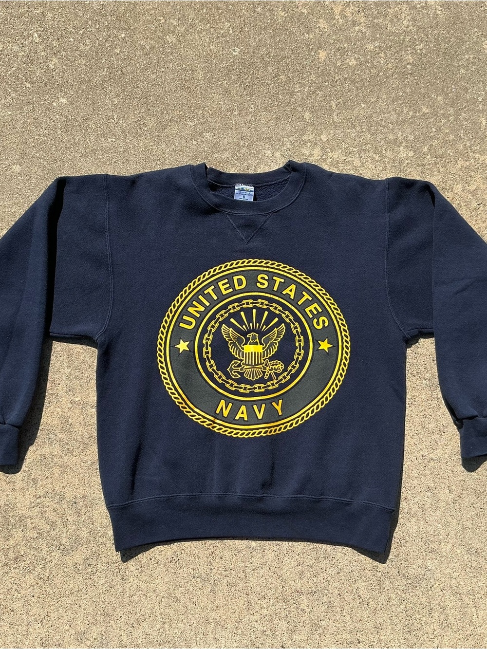 Vintage Men's Navy Blue United States Navy Crewneck Sweatshirt SMALL